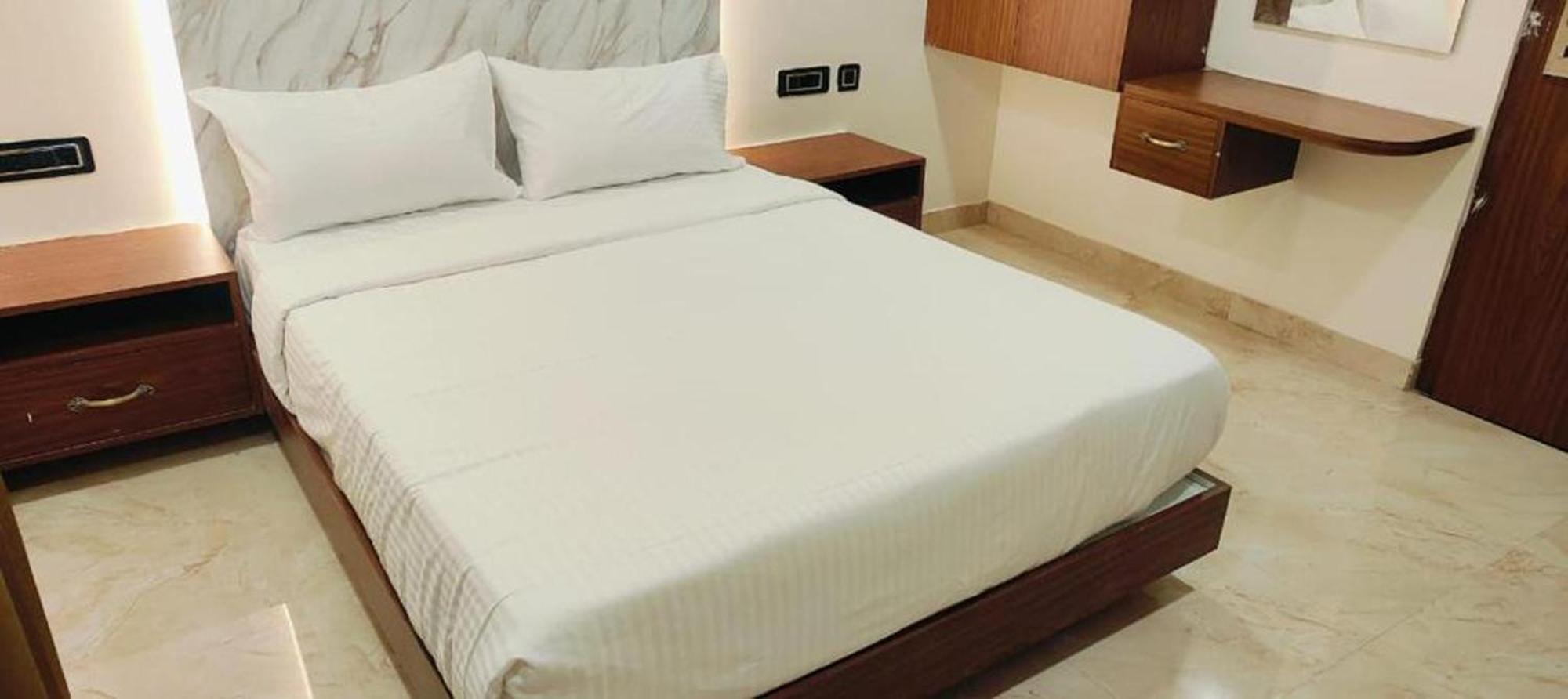 Sree Mahalakshmi Residency By K Hotels Virudunagar Bagian luar foto